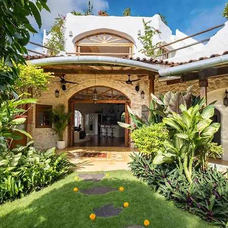Casa Mila - 4 Bedroom Luxury Family Villa 5 Min From Canggu Beach Exterior photo